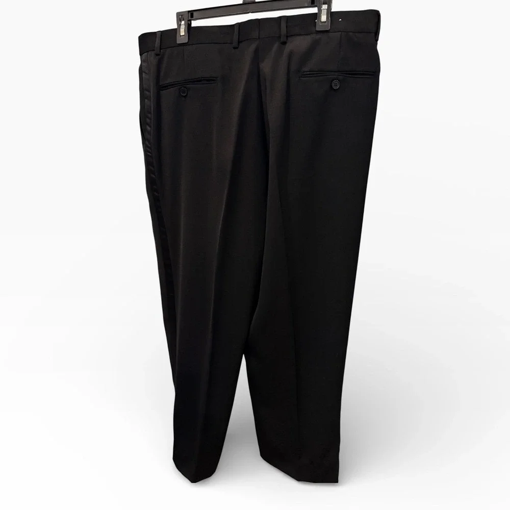 Vittorio St. Angelo Mens Black Shawl Lapel Tuxedo Suit 2pc Set 40R‎ Pleated Pant